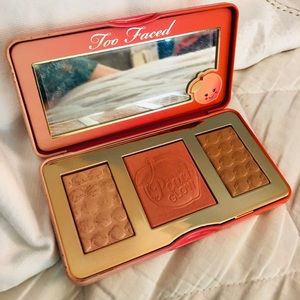 Too Faced highlighting palette